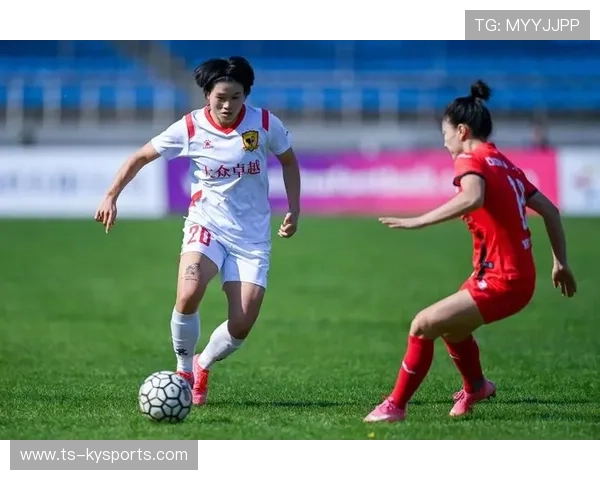 女足联赛冠军争夺进入白热化，女足入选